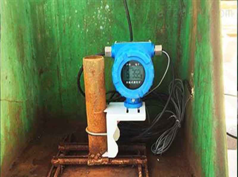 外贴式止超声波液位计安装参考